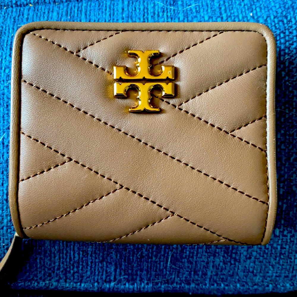 Tory Burch Chevron Bifold Wallet